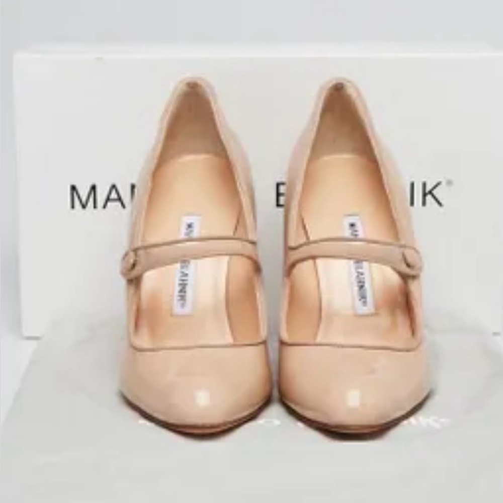Authentic Manolo Blahnik Campy Mary Jane Shoes